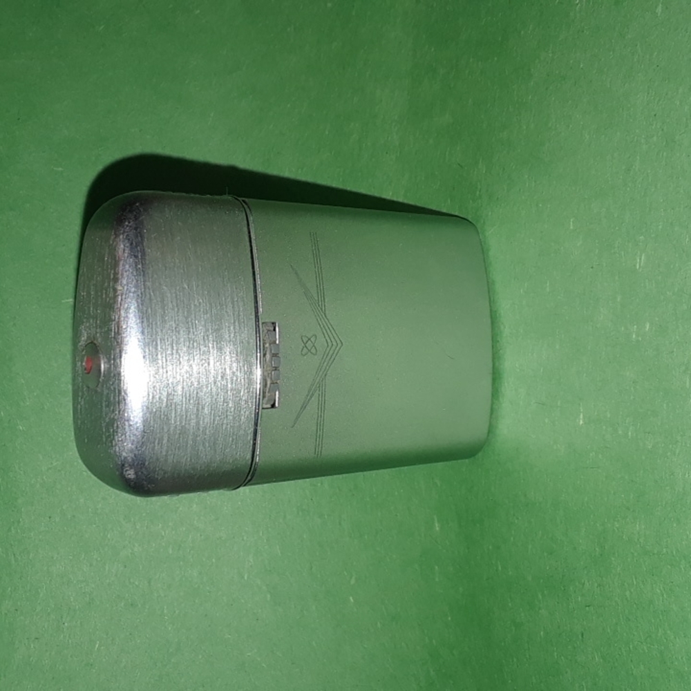 Vintage 1960s Ronson Varaflame Windlite Butane Cigarette Lighter